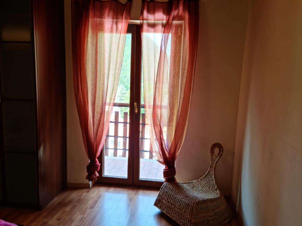 Vila Luxury Lake Villetta Barrea Exteriér fotografie